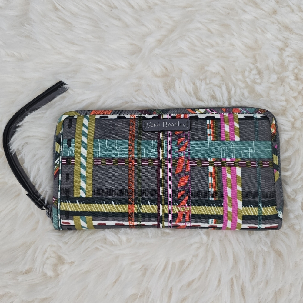 VERA BRADLEY Midtown RFID Wristlet